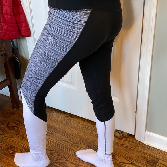 Athleta Workout Pants - Picture 3 of 3